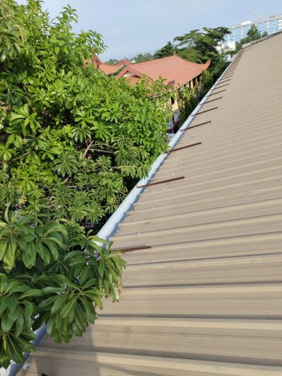 máng xối tôn mạ kẽm