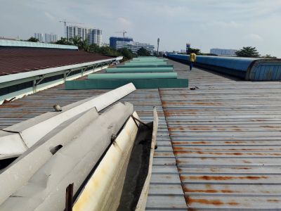 máng hứng nước mưa